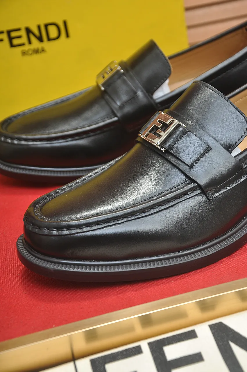Men's shoes 💰500💶 [FENDI] The latest high-end men's shoes in Hong Kong! Original quality. The upper is made of imported cowhide material and cowhide lining! Super comfortable on the foot, original wear-resistant outsole, luxurious, fashionable, casual and versatile! Size: 38-45 (45 customized)